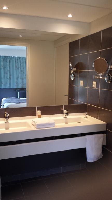 Hotel Restaurant Bel Air Crevin - Axe Rennes Nantes Bagian luar foto