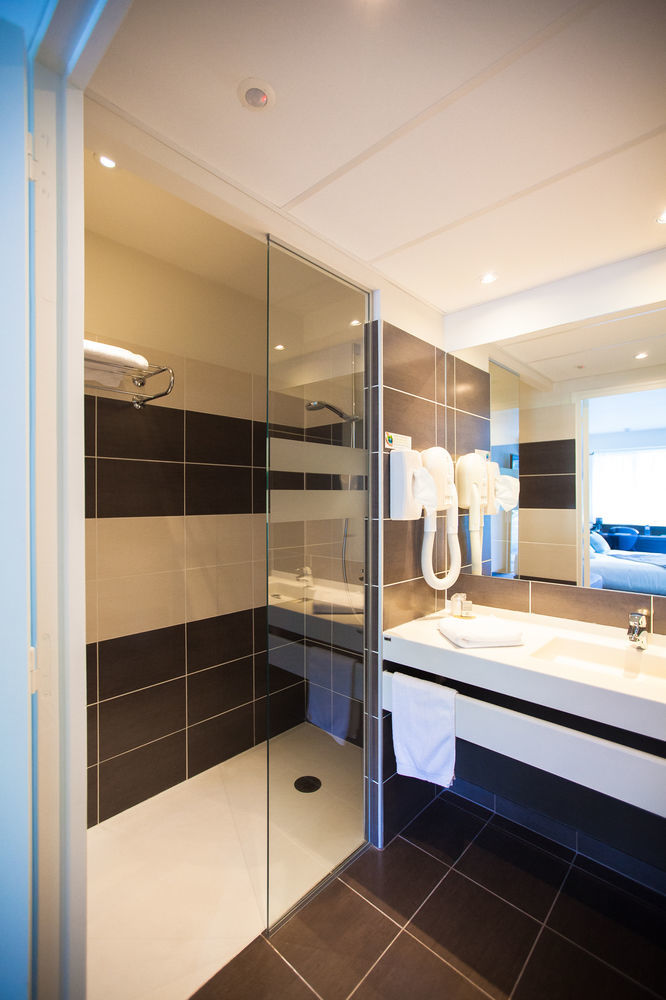 Hotel Restaurant Bel Air Crevin - Axe Rennes Nantes Bagian luar foto