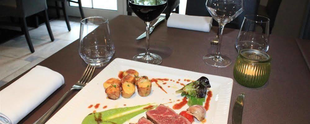 Hotel Restaurant Bel Air Crevin - Axe Rennes Nantes Bagian luar foto